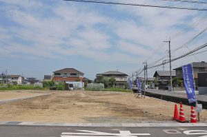 新田　売地　分譲地